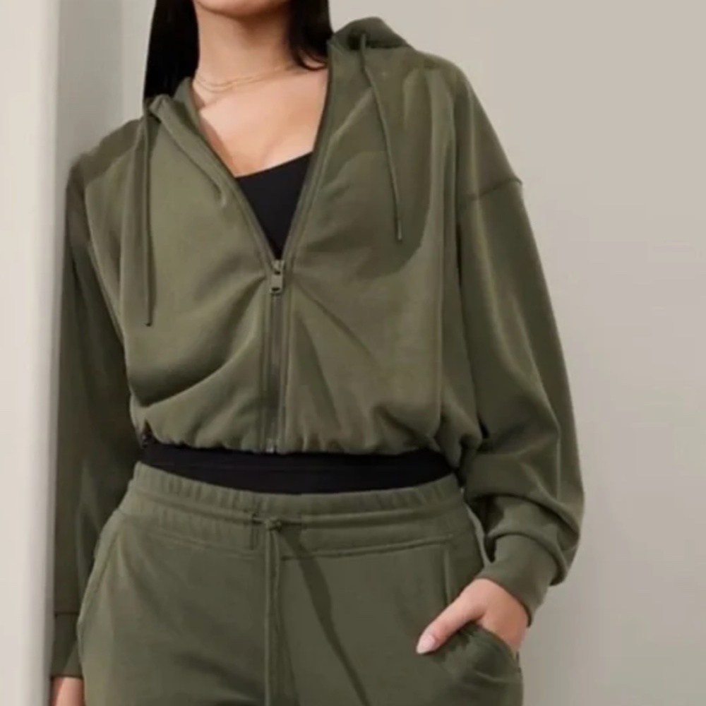 NWT Athleta Seasoft Bubble Hem Full Zip Jacket Green (Size S)